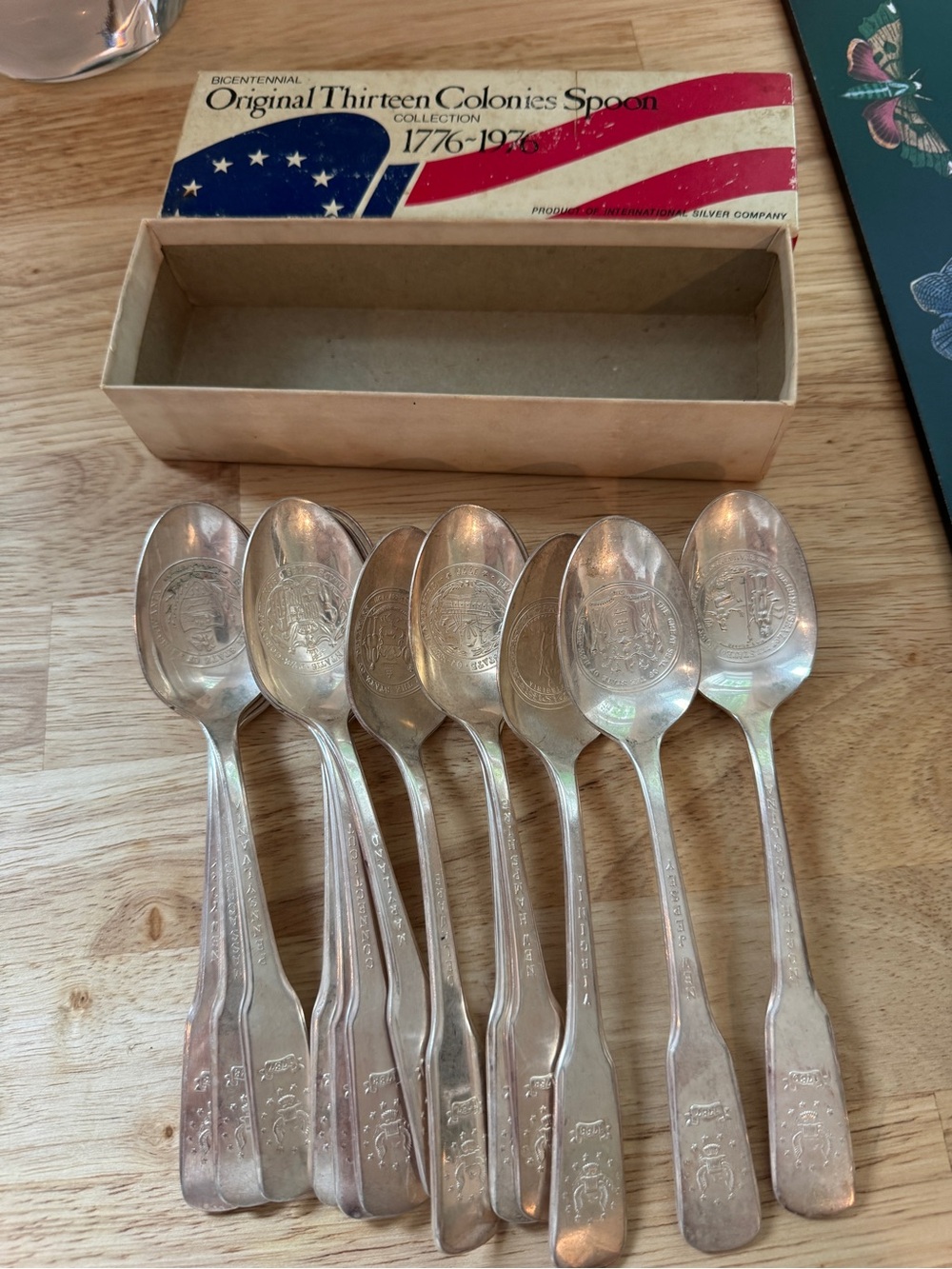 Bicentennial Thirteen Colonies Collectible Silver-Plate Spoon Set - Silver